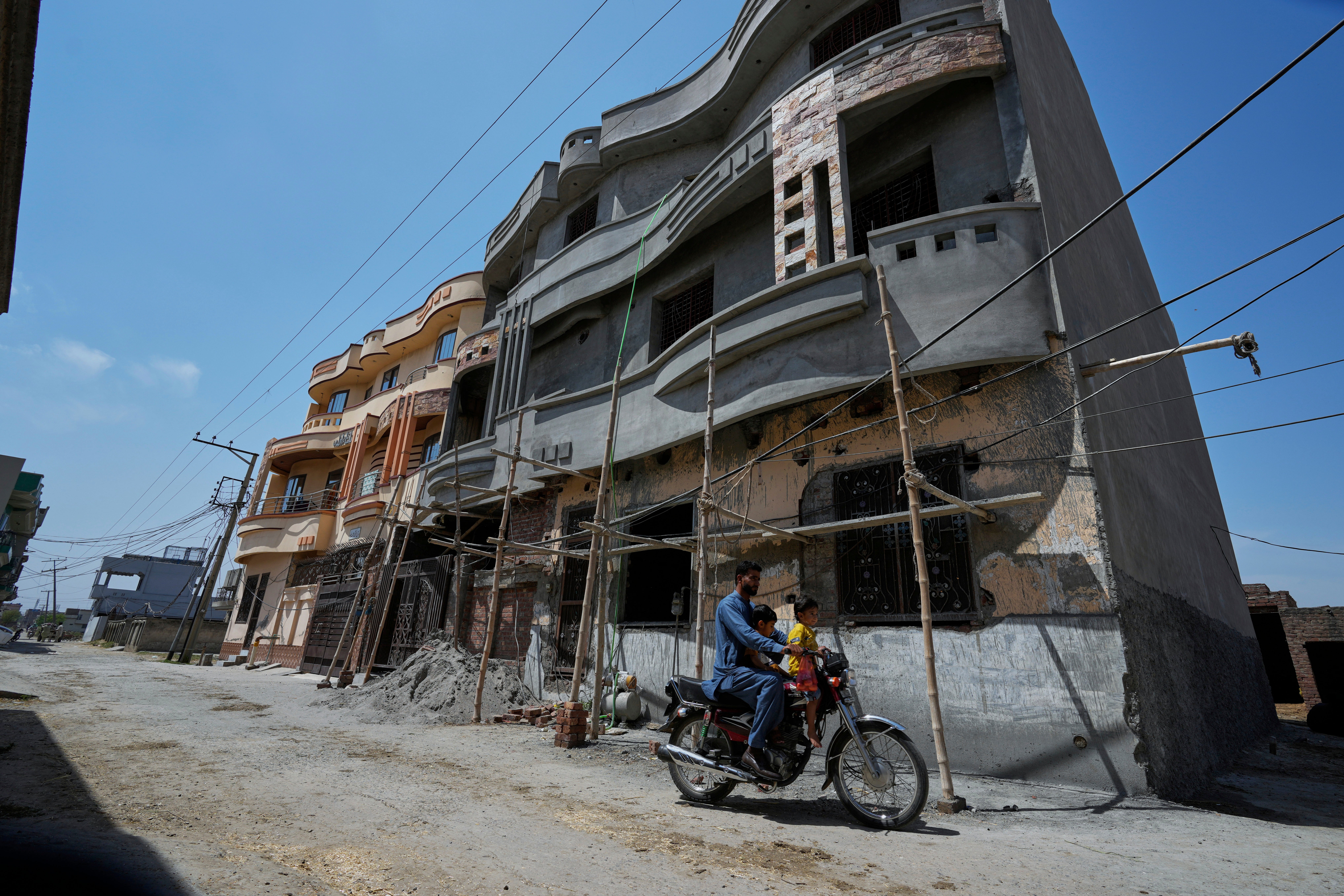 REP-INM MIGRACIÓN-PAKISTÁN-ESPAÑA