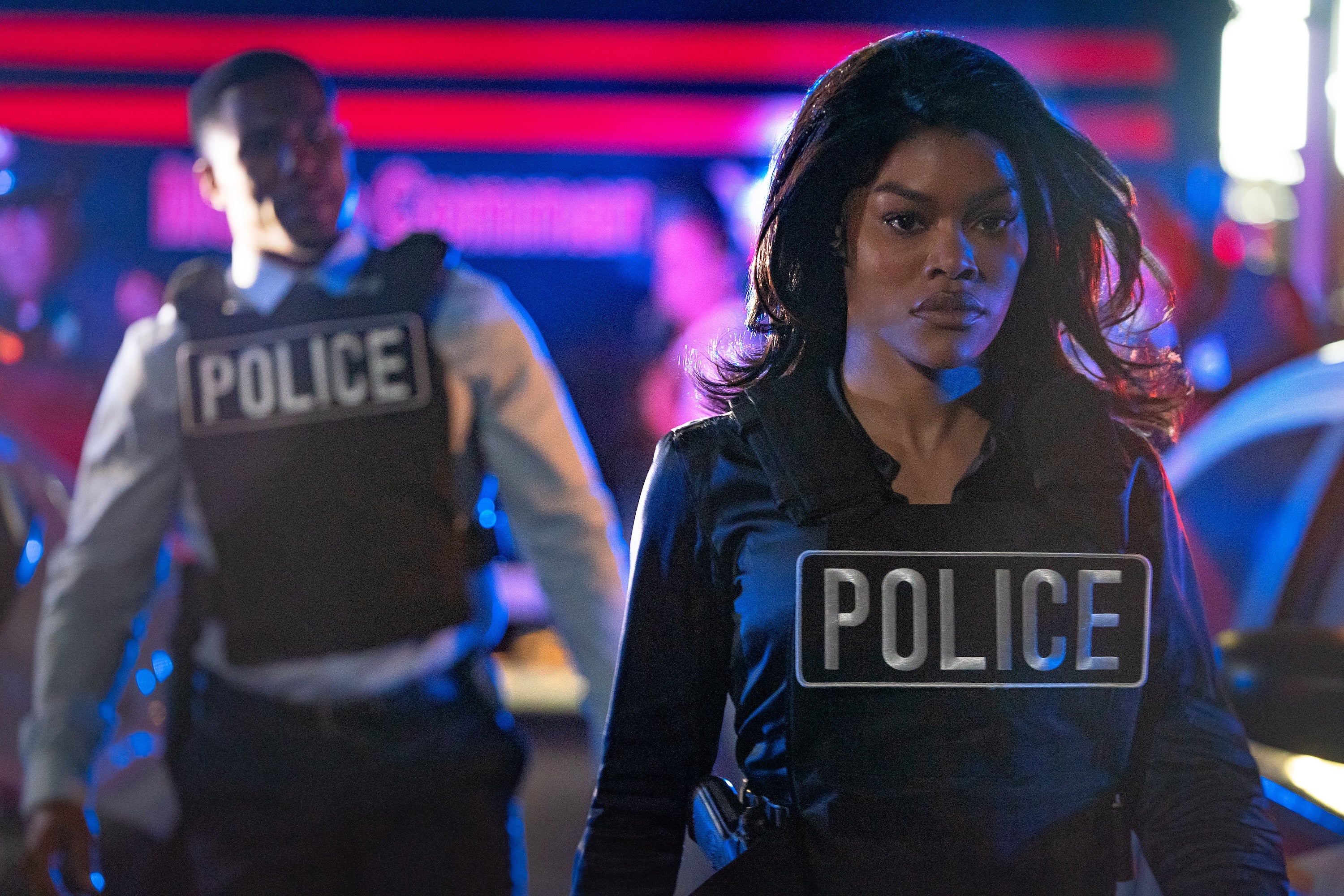 Teyana Taylor como la oficial Kay Raymond en ‘Harta’