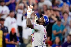Jonrón de Ronny Mauricio impulsa a los Mets a vencer 8-1 a los Rockies
