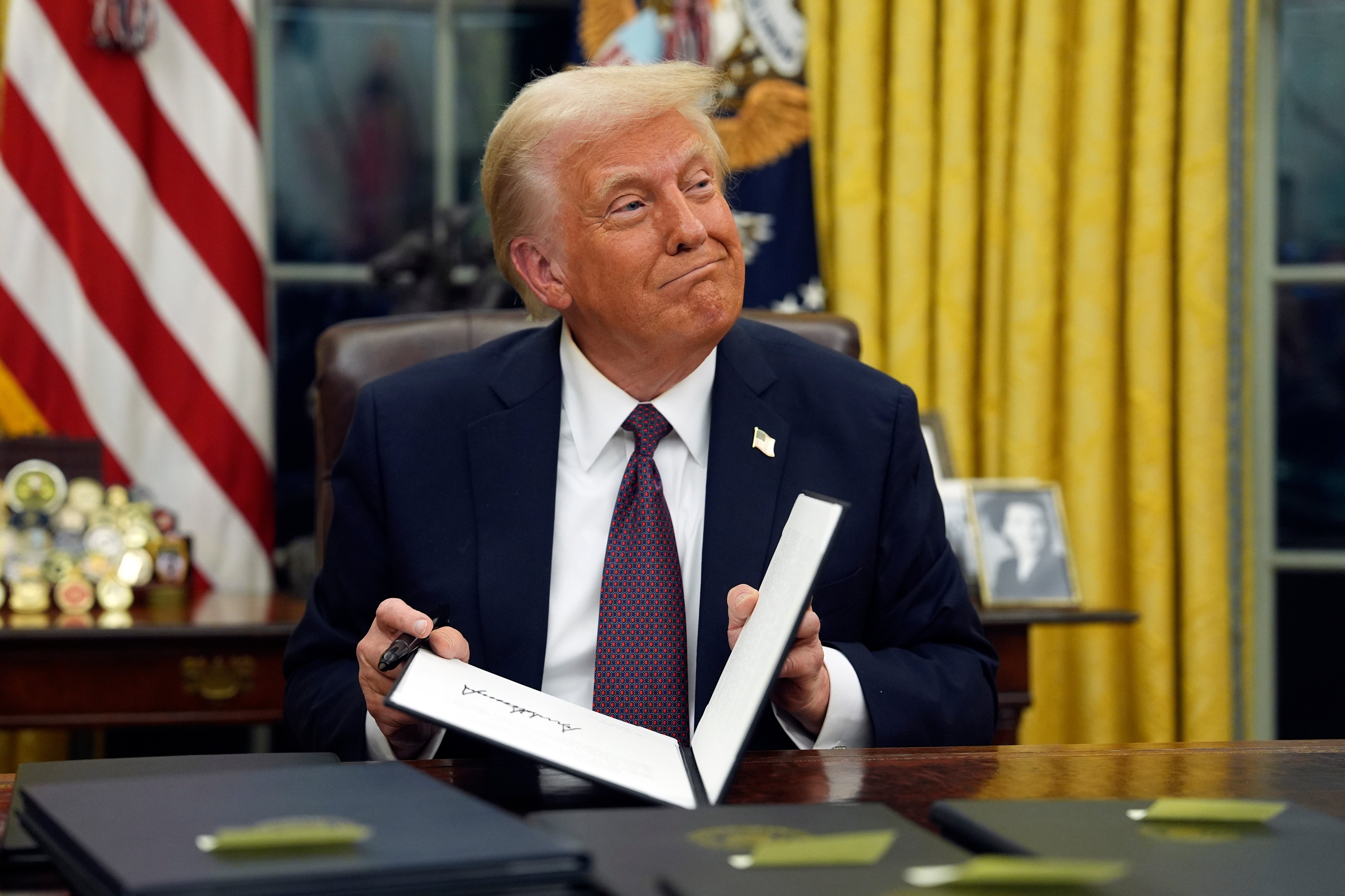 TRUMP PODERES DE EMERGENCIA