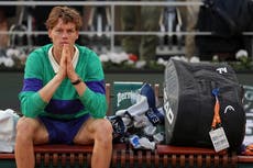 Tras dos semanas impecables en París, la racha de Sinner en Roland Garros termina con desilusión