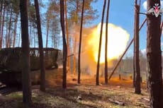 Ucrania dice que Rusia lanzó el mayor bombardeo nocturno de drones de la guerra