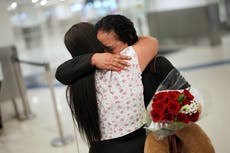 Nuevas restricciones de viaje de Trump entran en vigor en medio de tensiones sobre inmigración