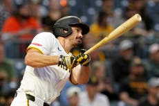Triple de Reynolds lleva a Piratas a vencer 10-3 a Marlins y obtener 4ª victoria consecutiva