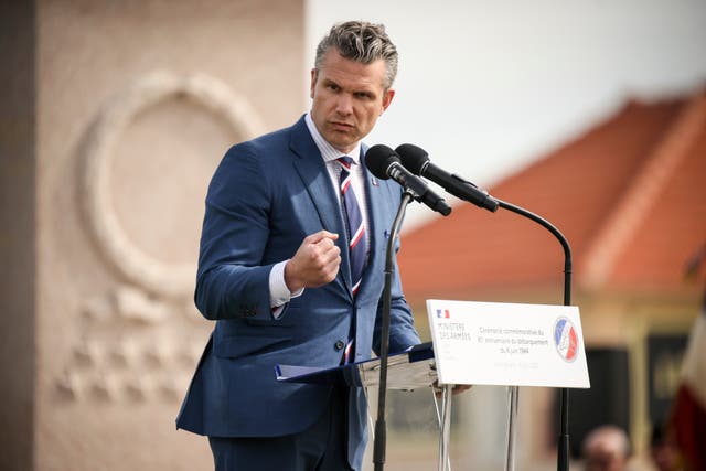 CONGRESO-HEGSETH