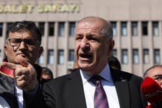 Político ultraderechista turco enfrenta juicio por incitar al odio