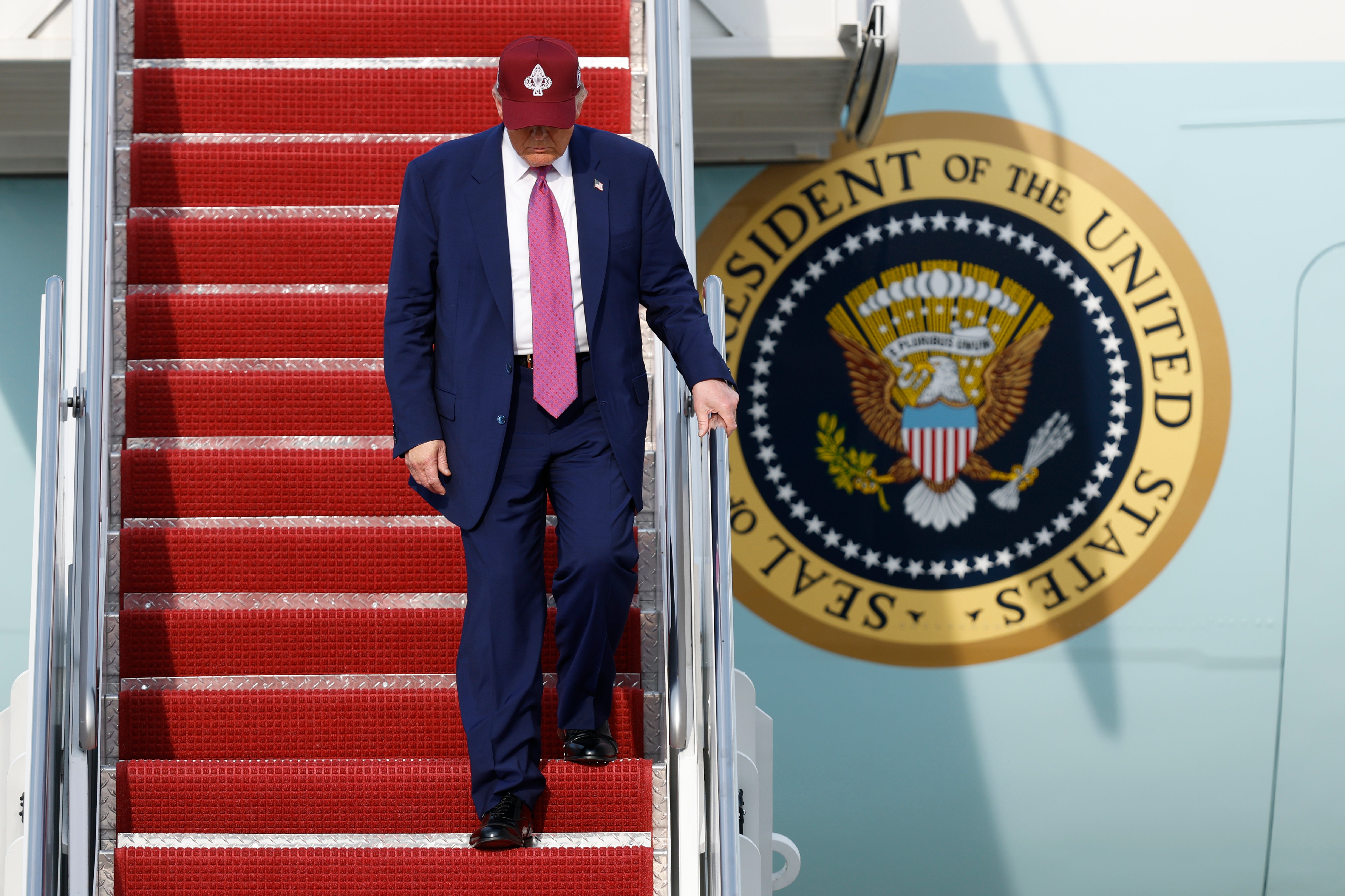 TRUMP-BECAS FULBRIGHT