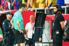 Árbitros del Mundial de Clubes usarán cámaras corporales, pero FIFA oculta lo más revelador