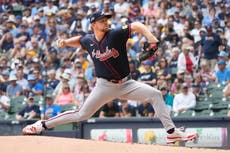 Spencer Schwellenbach lanza su primer juego completo y los Bravos vencen 6-2 a los Cerveceros
