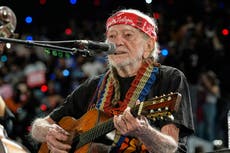 Willie Nelson sigue disfrutando la vida que ama a los 92: "Aún no he terminado"