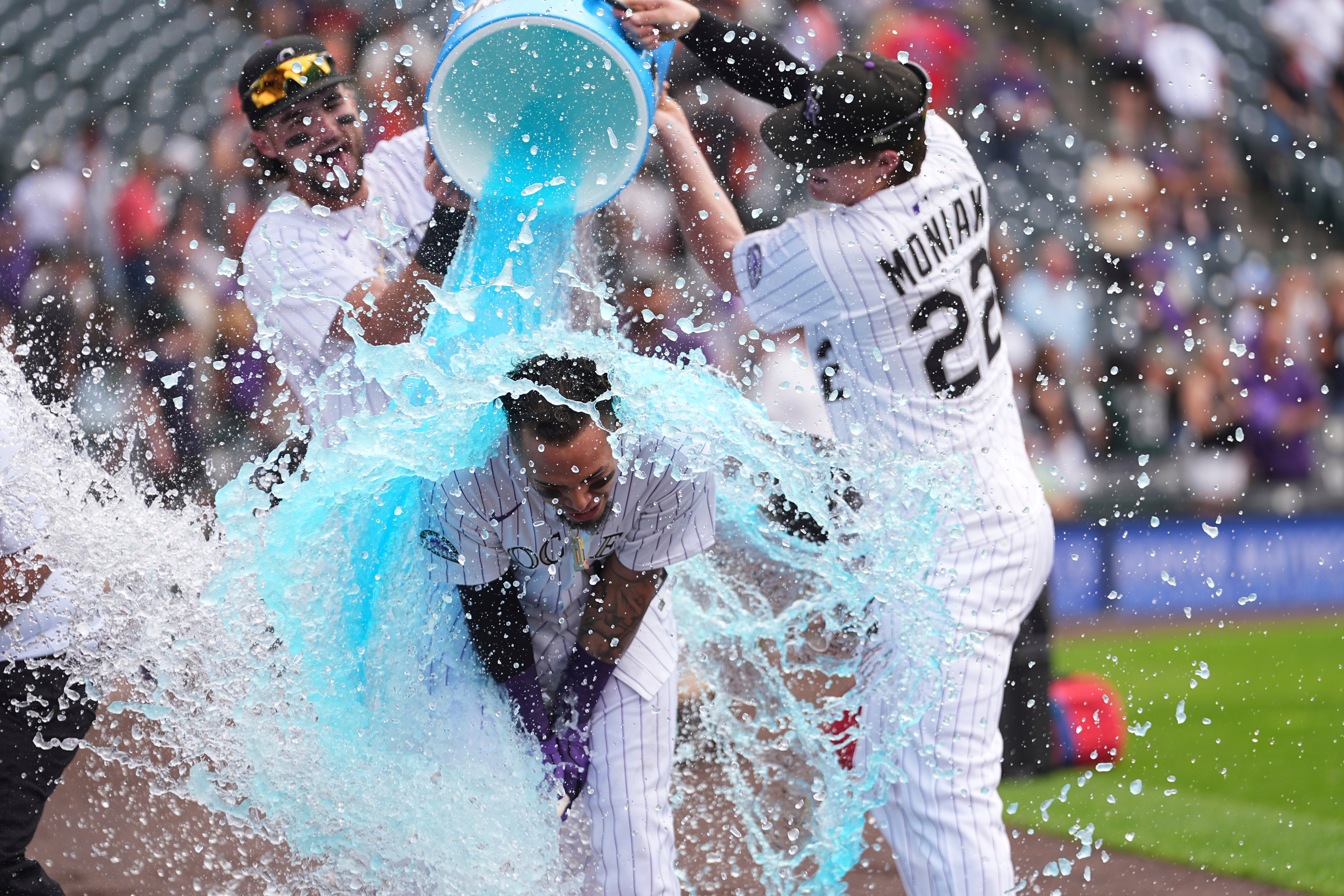GIGANTES-ROCKIES