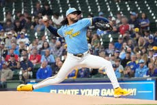 Peralta y Cerveceros superan 3-2 a Cardenales, que suman su 7ma derrota consecutiva