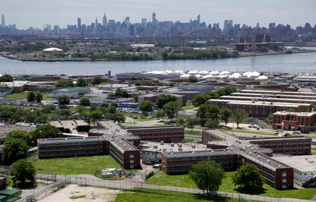 NY-CÁRCEL-INMIGRACIÓN