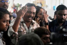 Suben a 270 los muertos en accidente aéreo en India mientras los rescatistas hallan más cuerpos