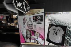 Presentan en estadio de Medias Blancas mensaje del papa León XIV sobre la esperanza