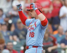Gorman y Contreras conectan vuelacercas y Cardenales vencen 8-5 a Cerveceros para cortar mala racha