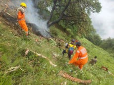 Siete muertos en un choque de helicóptero que llevaba a peregrinos hindúes en India