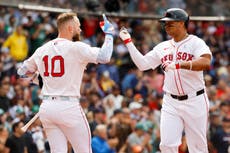 Medias Rojas traspasan al toletero dominicano Rafael Devers a los Gigantes en un acuerdo millonario