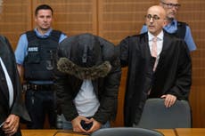 Un médico sirio es condenado a cadena perpetua en Alemania por tortura y crímenes de guerra en Siria