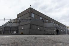 Arrestan a uno de los dos fugados de centro de inmigración en Nueva Jersey