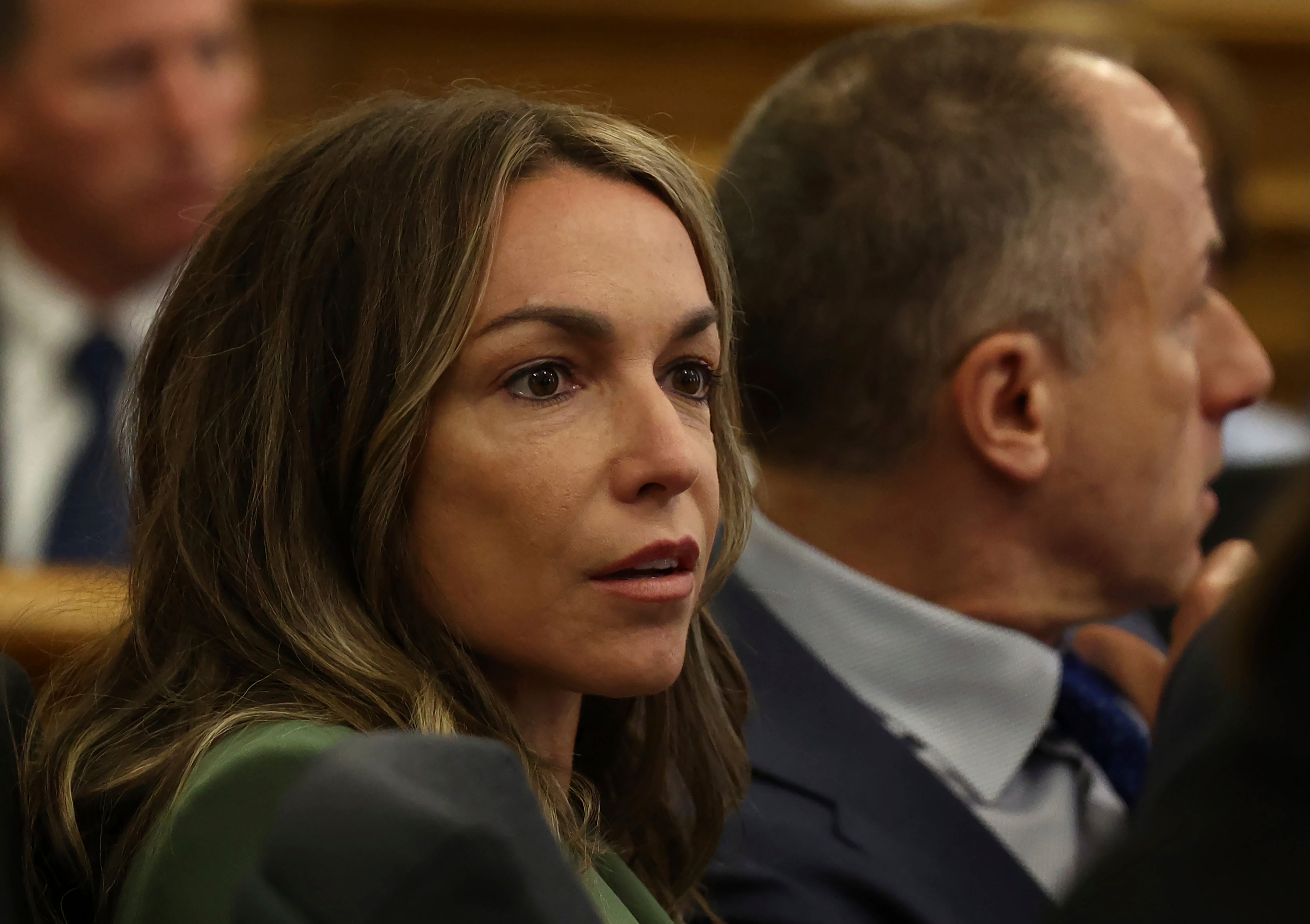 Karen Read y su abogado David Yannetti en el Tribunal Superior de Norfolk el martes. Un jurado ha emitido su veredicto en el nuevo juicio