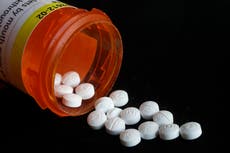Estados de EEUU llegan a acuerdo sobre demandas por opioides