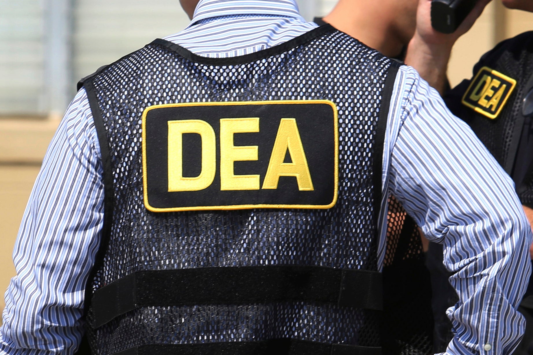 DEA-INFORMANTE
