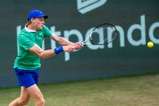 Jannik Sinner, 1ro del ranking, cae ante Alexander Bublik en 2da ronda en Halle