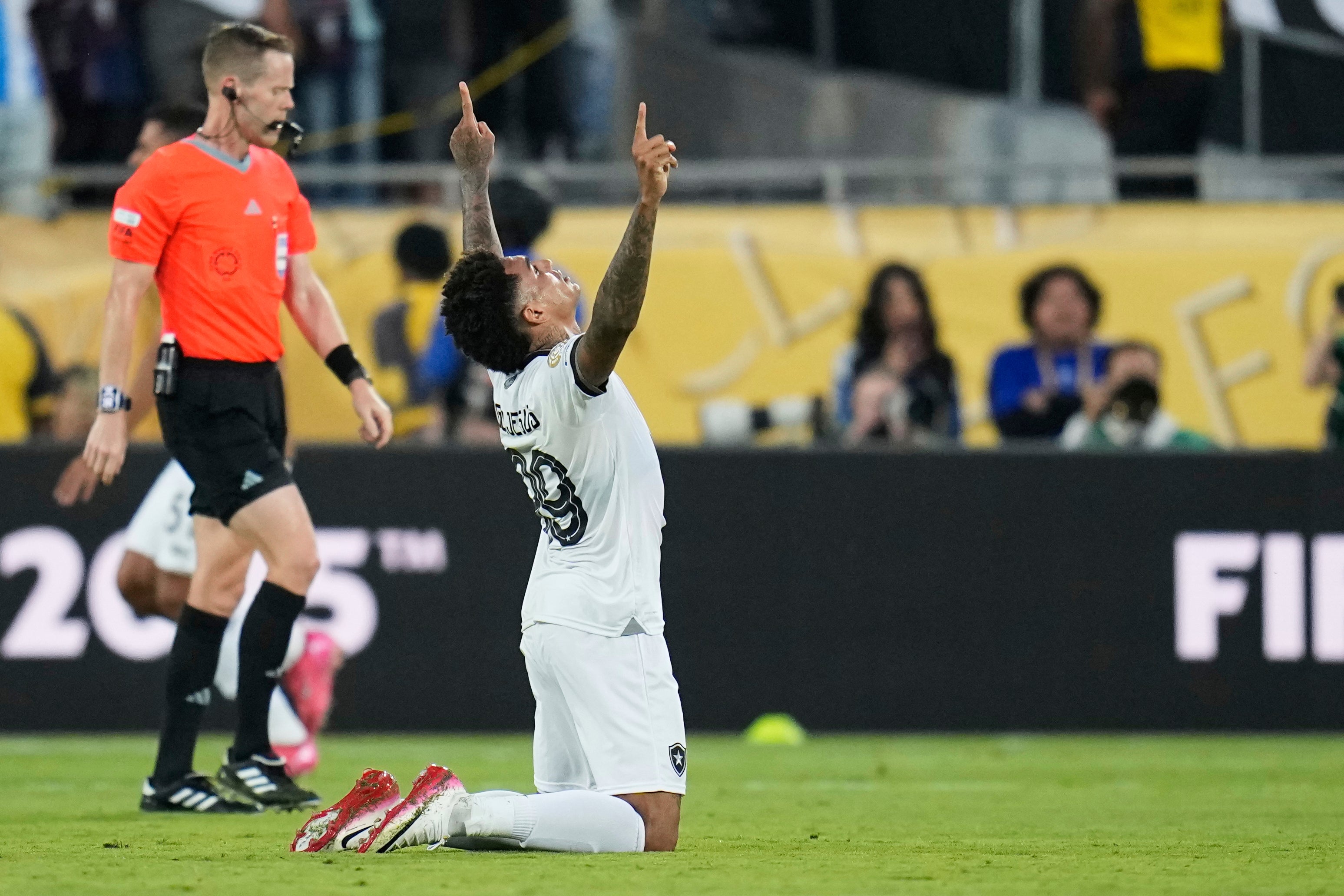 CLUBES MUNDIAL PSG-BOTAFOGO