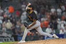 Dennis Santana, relevista de Piratas, protagoniza altercado con fanático