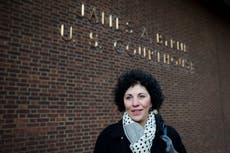 Viudas de exjugadores de la NFL con encefalopatía critican estudio que minimiza su sufrimiento