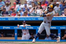 José Quintana lanza seis sólidas entradas en victoria de Cerveceros 9-0 sobre Mellizos