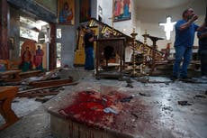 Atacante suicida mata al menos a 13 personas en iglesia cerca de Damasco durante misa