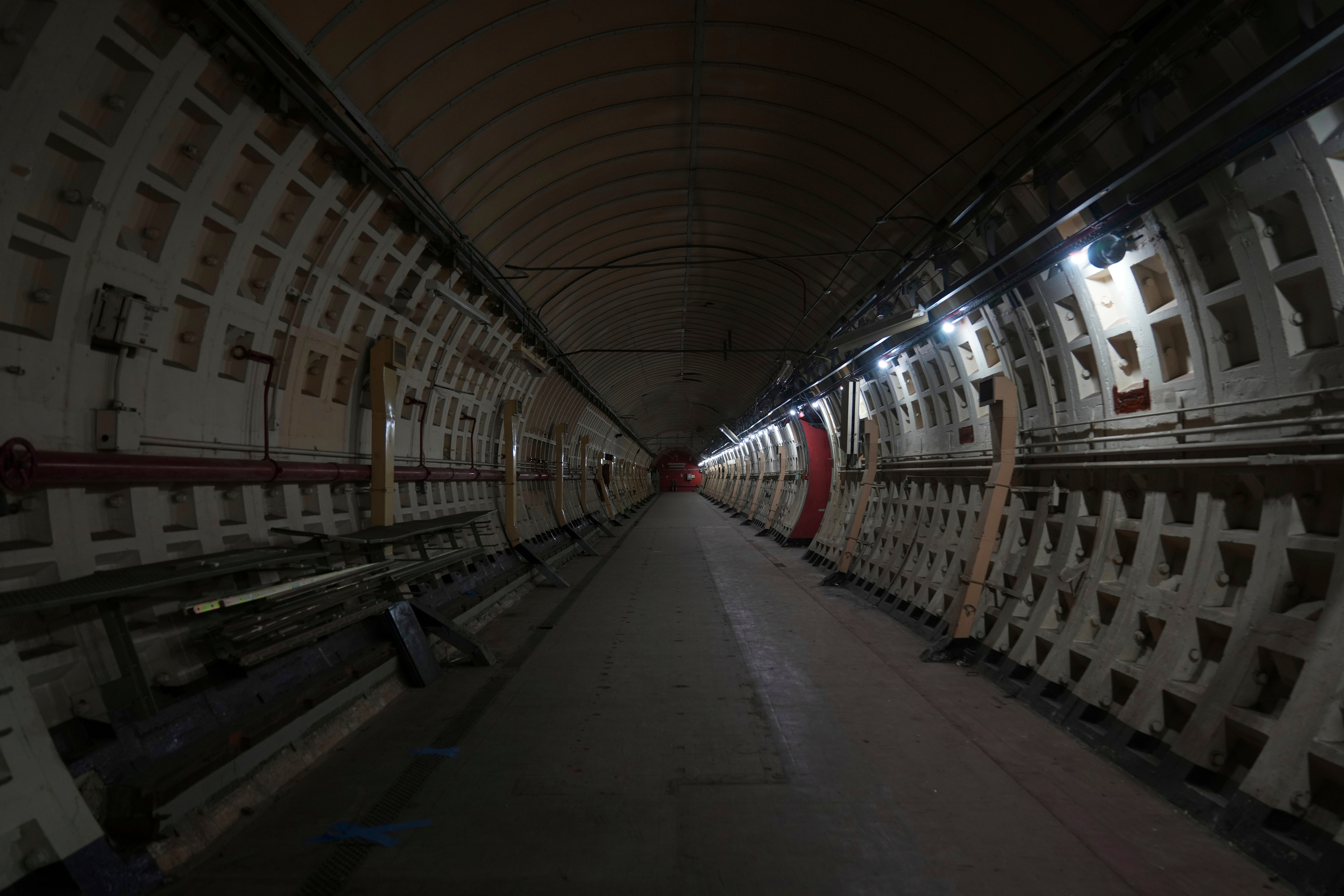 Londres abrirá túneles secretos de la Segunda Guerra Mundial como museo y bar subterráneo