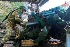 Ataques rusos matan a 13 civiles en Ucrania mientras Zelenskyy busca más ayuda occidental