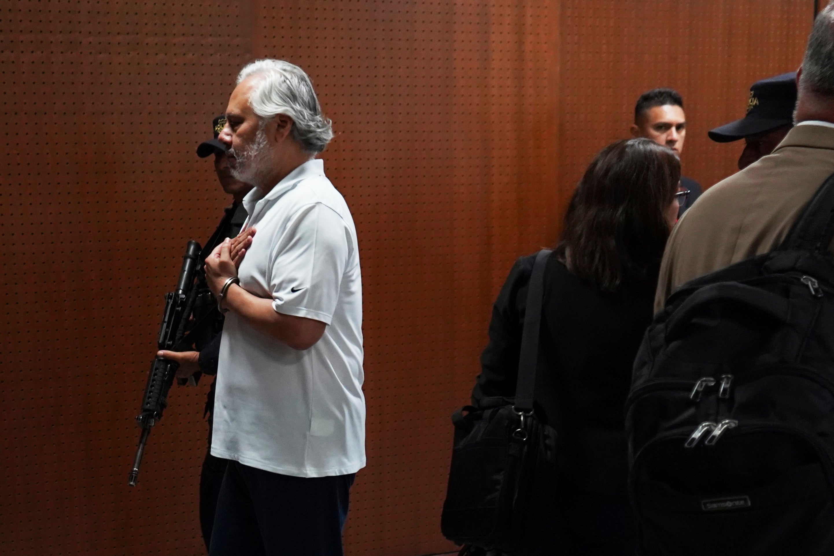 EL SALVADOR-ABOGADO DETENIDO