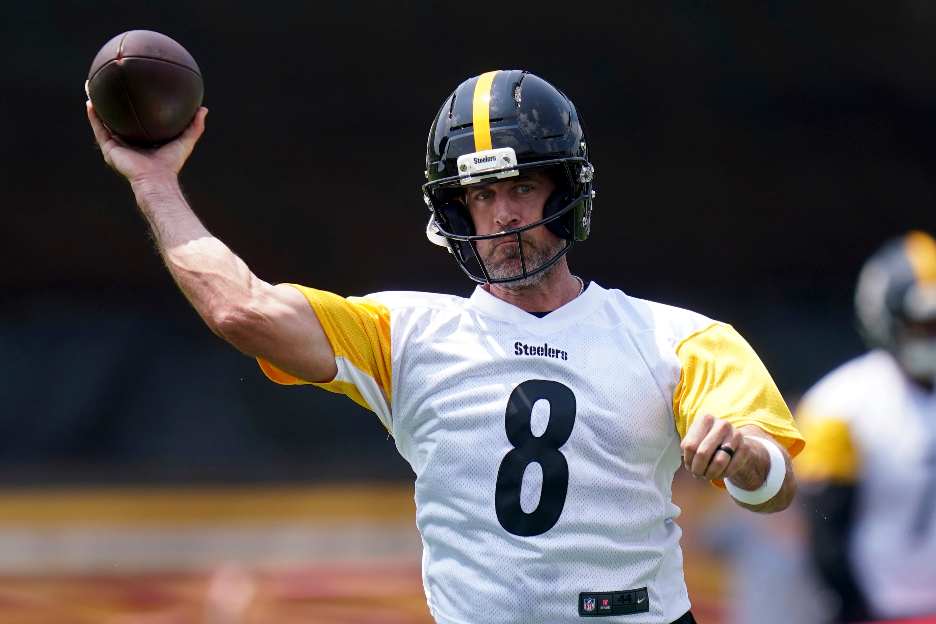STEELERS-RODGERS