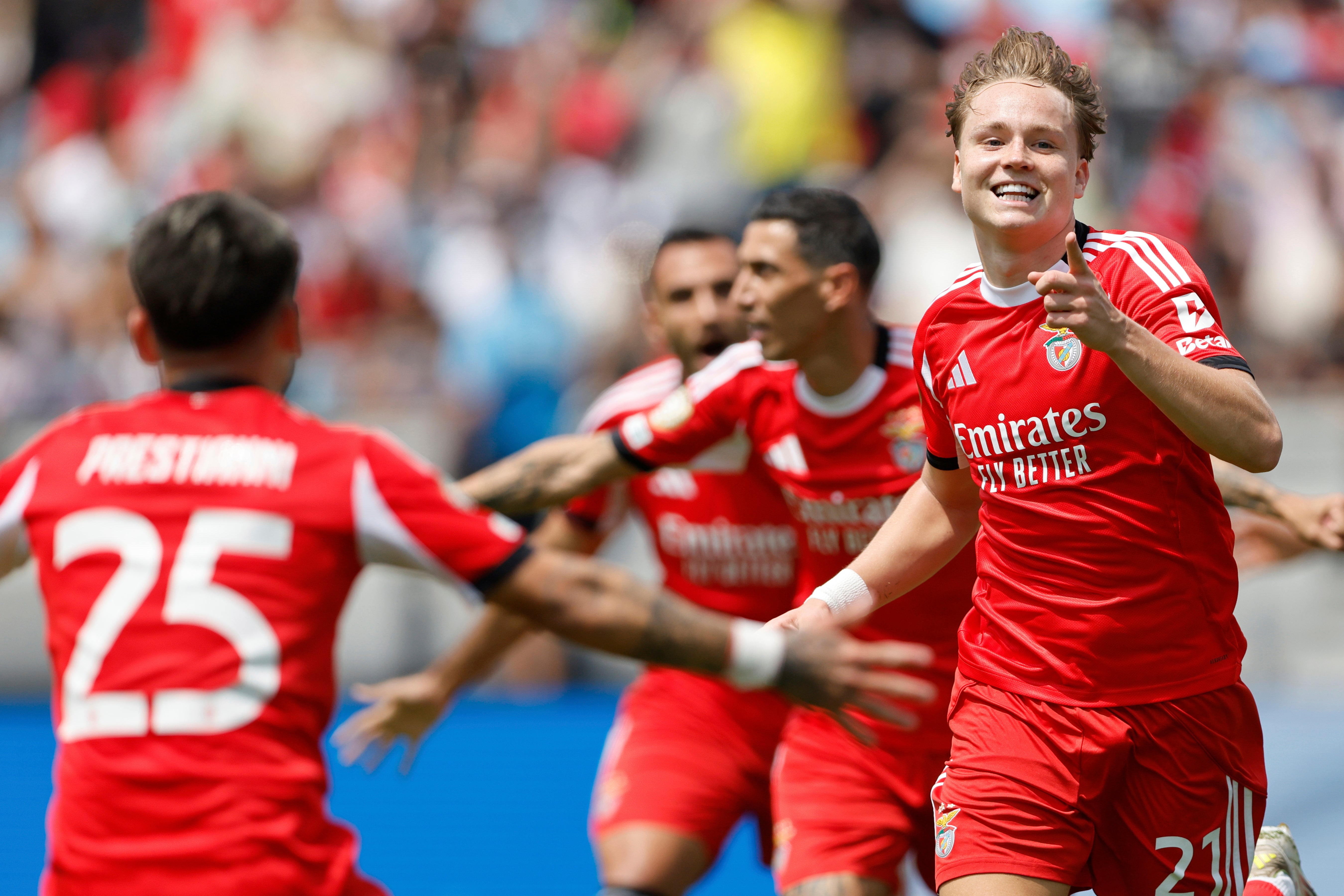CLUBES MUNDIAL BENFICA BAYERN