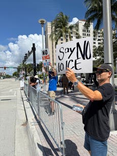 Activistas instan a policía de Florida a priorizar seguridad pública sobre colaboración con ICE