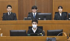 Corte japonesa condena a 7 años de prisión a un marine estadounidense por agresión sexual