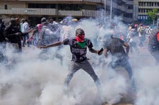 Jóvenes en Kenia marchan contra la brutalidad policial y el gobierno mientras crecen las protestas
