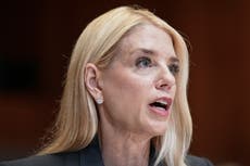 Gobierno de Trump demanda a jueces que han obstruido sus políticas migratorias