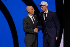 Mavericks reclutan a Cooper Flagg como la primera selección del draft de la NBA