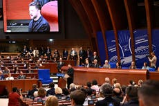 Zelenskyy aprueba planes para crear un tribunal especial que juzgue a líderes rusos por Ucrania