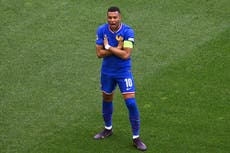 Mbappé presenta denuncia por acoso contra el PSG y autoridades judiciales investigan