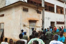 Mueren 29 estudiantes por explosión y estampida en escuela en República Centroafricana