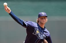 Baz lanza ocho sin permitir carreras y Rays blanquean 4-0 a Reales para barrer serie