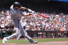 Marlins vencen 12-5 a Giants y completan barrida de tres juegos