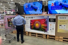 Inflación en EEUU se mantiene elevada en mayo mientras estadounidenses reducen gastos