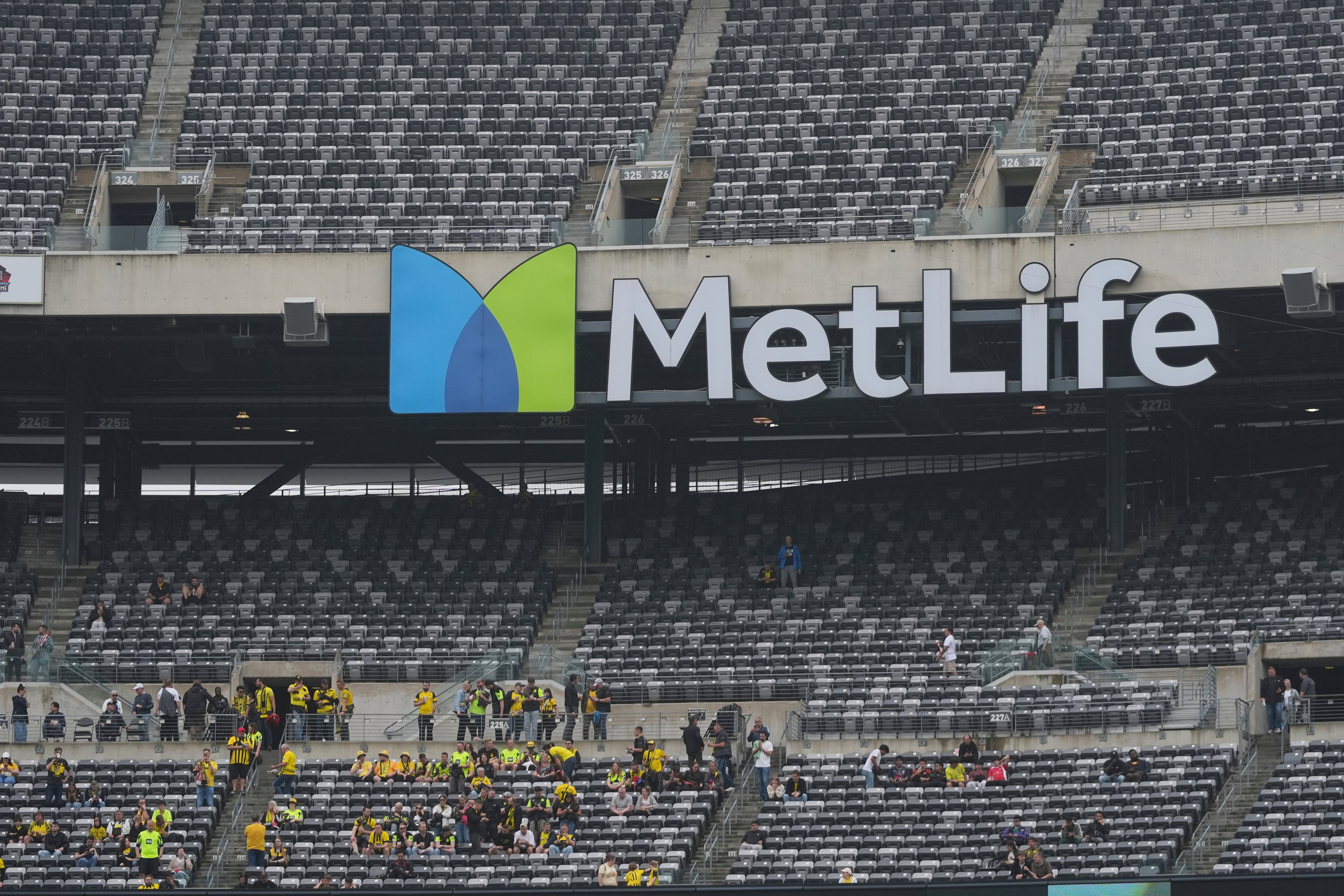 Más de un millón de asientos vacíos en la fase de grupos del Mundial de Clubes